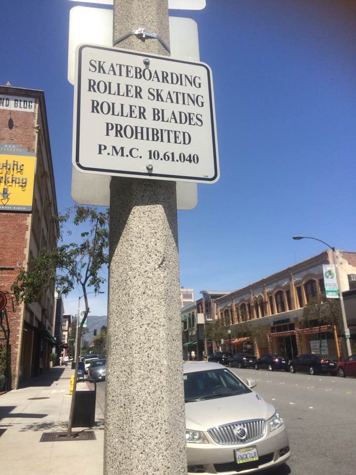 skateboarding prohibited sign